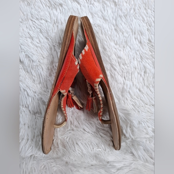 Aerosoles Red Gold Suede Leather Tassel Slip On Wedge Sandals Size 9 - Picture 6 of 10